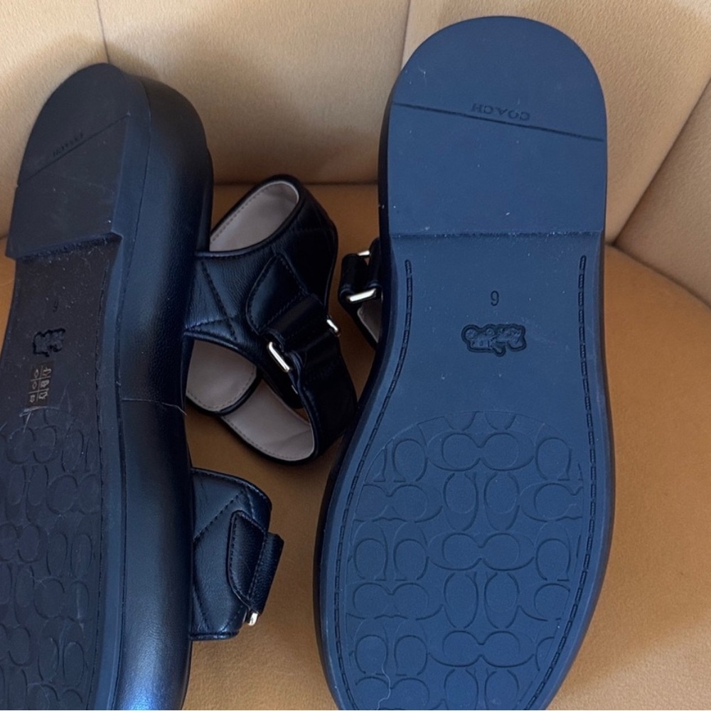 COACH Peyton Sandals - Picture 3 of 5
